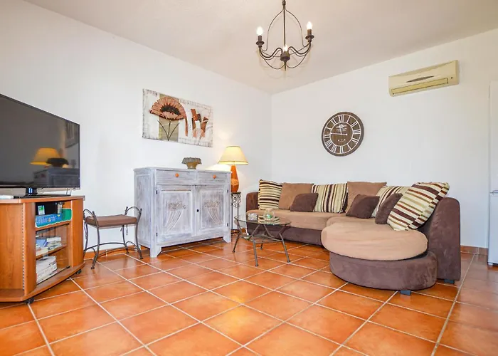 בית נופש Beautiful In With Wifi Casalabriva